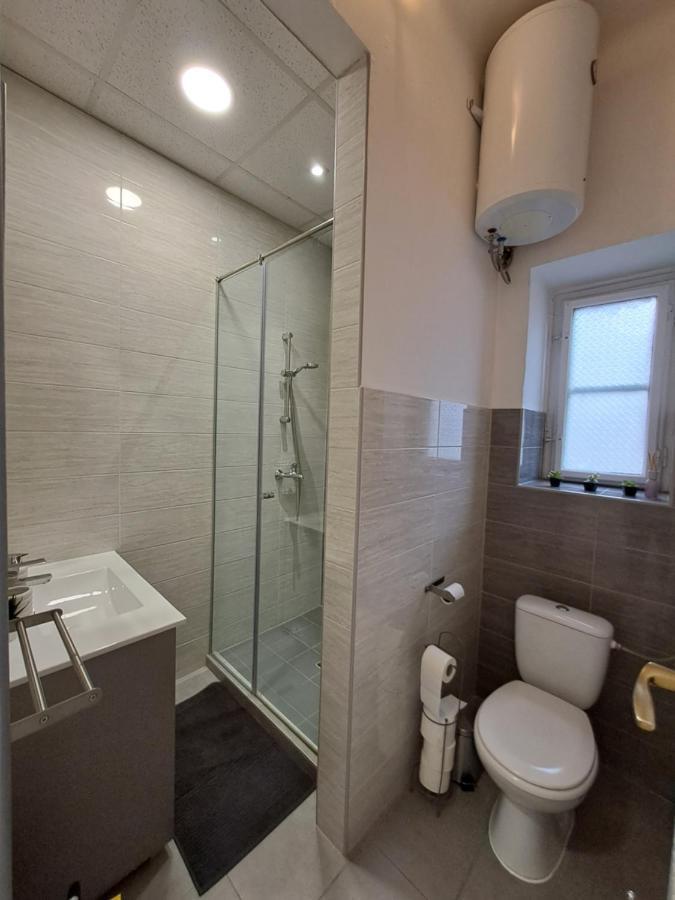 Witrina Apartments Загреб Экстерьер фото