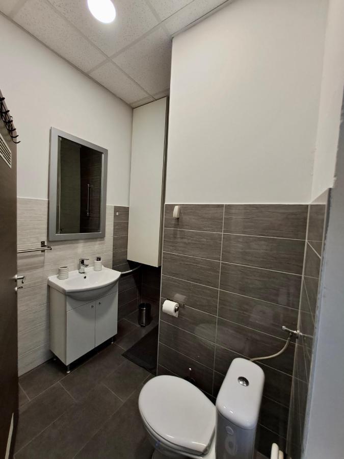 Witrina Apartments Загреб Экстерьер фото